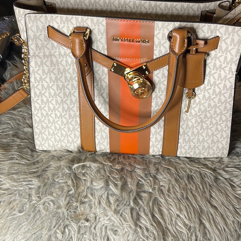 Michael Kors Hamilton Lg Satchel - Picture 1 of 6
